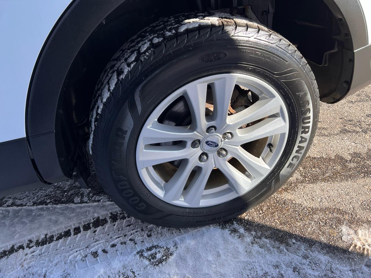 Ford Explorer XLT 4WD 2018