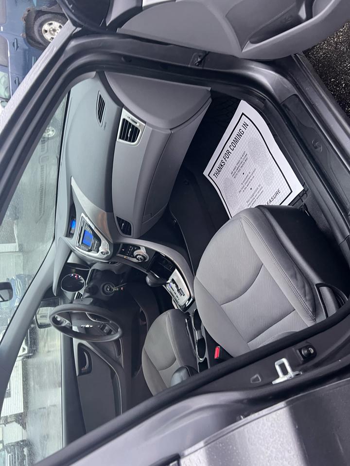 Hyundai Elantra 4dr Sdn Auto GLS PZEV (Alabama Plant) 2012