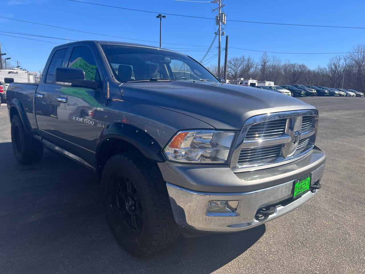 RAM 1500 4WD Quad Cab 140.5" Big Horn 2011