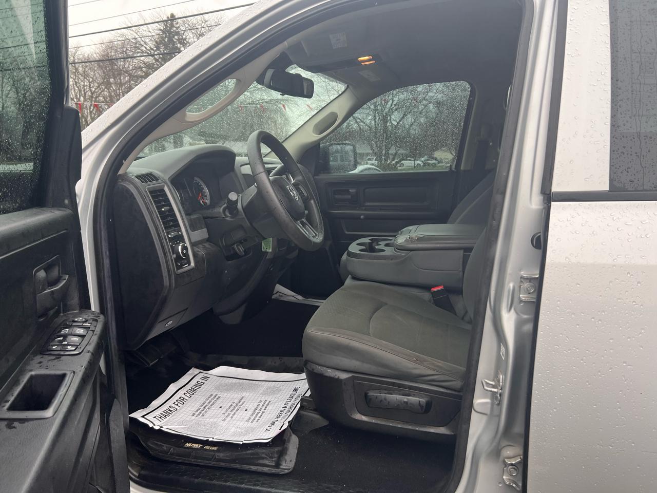 RAM 1500 4WD Quad Cab 140.5" Express 2014