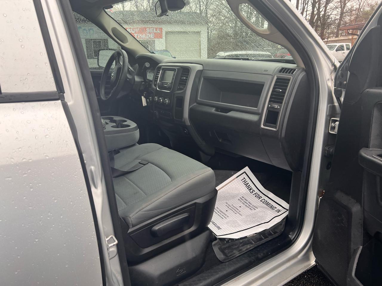 RAM 1500 4WD Quad Cab 140.5" Express 2014