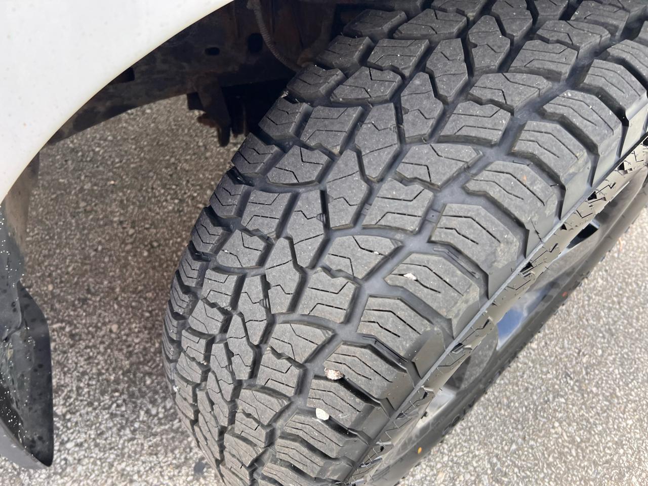 RAM 1500 4WD Crew Cab 140.5" Express 2015