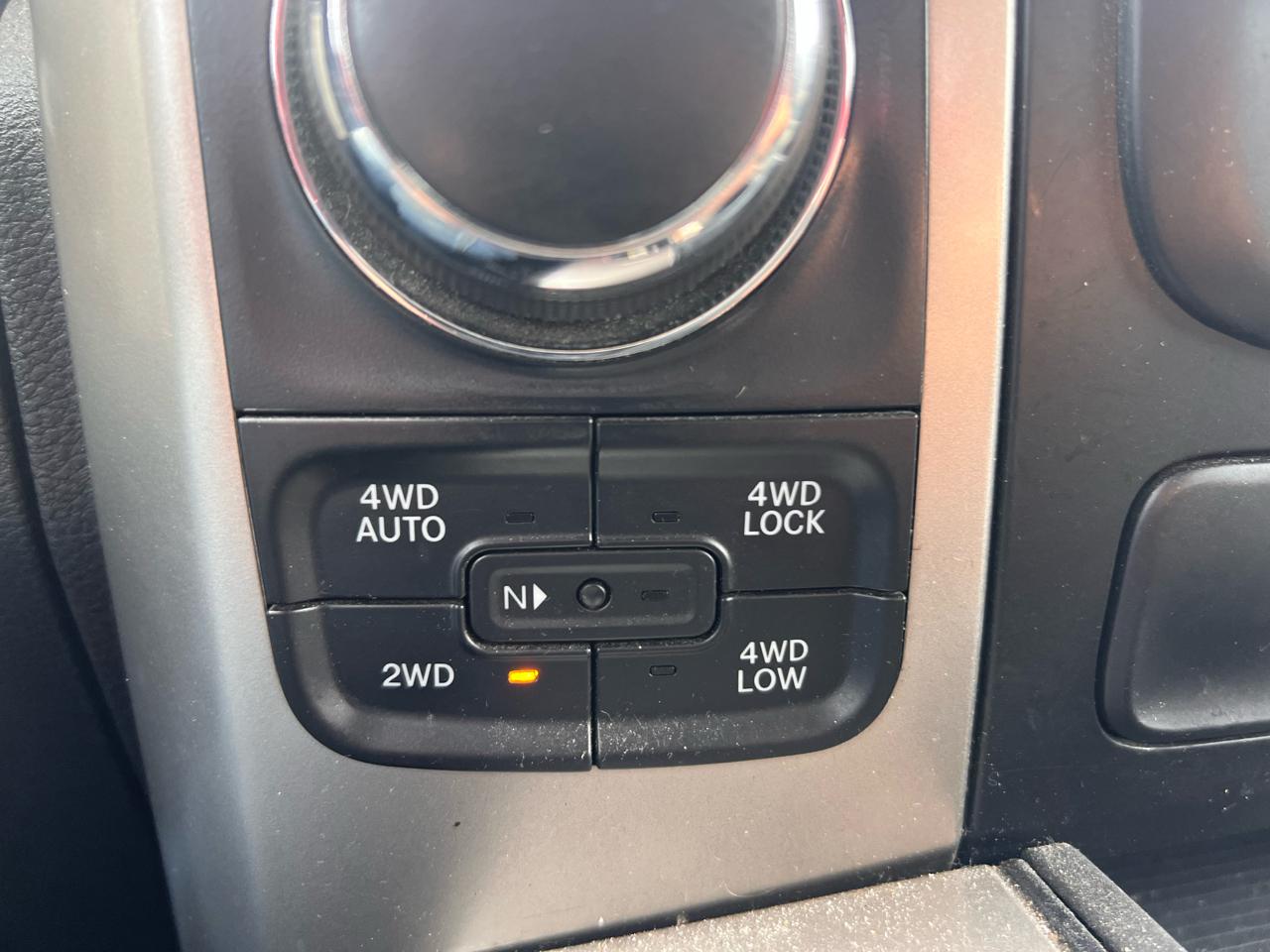 RAM 1500 Big Horn 4x4 Crew Cab 5'7" Box 2018