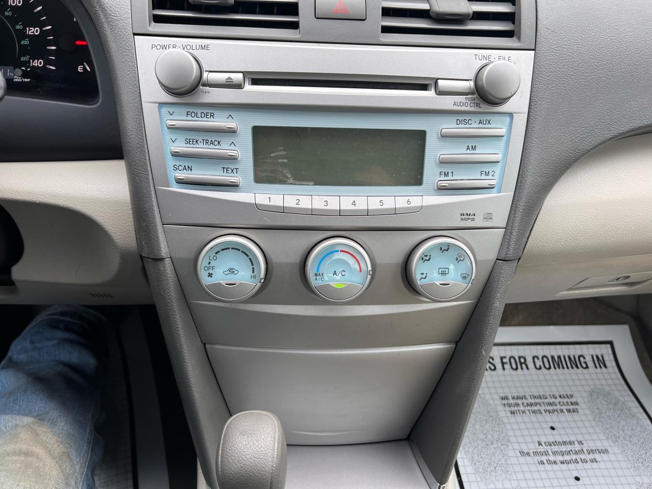 Toyota Camry 4dr Sdn I4 Auto XLE (Natl) 2007