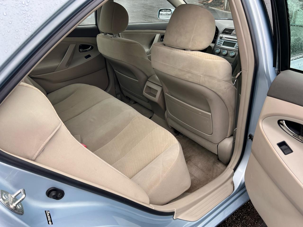 Toyota Camry 4dr Sdn I4 Auto XLE (Natl) 2007