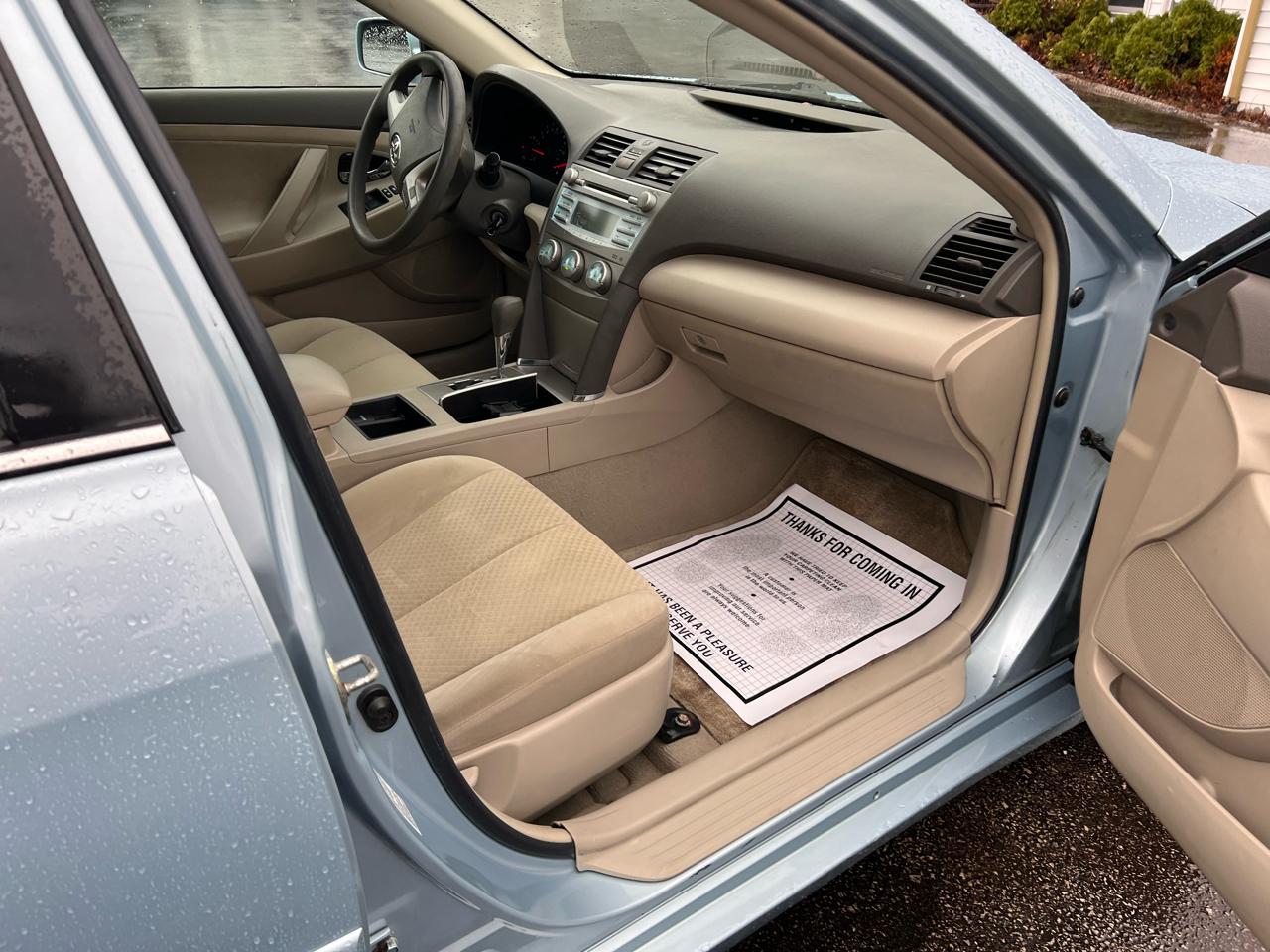 Toyota Camry 4dr Sdn I4 Auto XLE (Natl) 2007