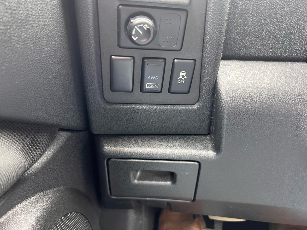 Nissan Rogue Select AWD 4dr S 2015