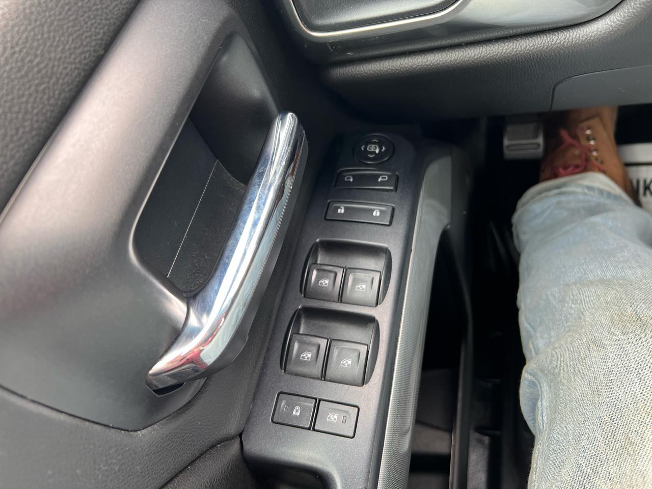 Chevrolet Silverado 1500 4WD Double Cab 143.5" LT w/2LT 2016