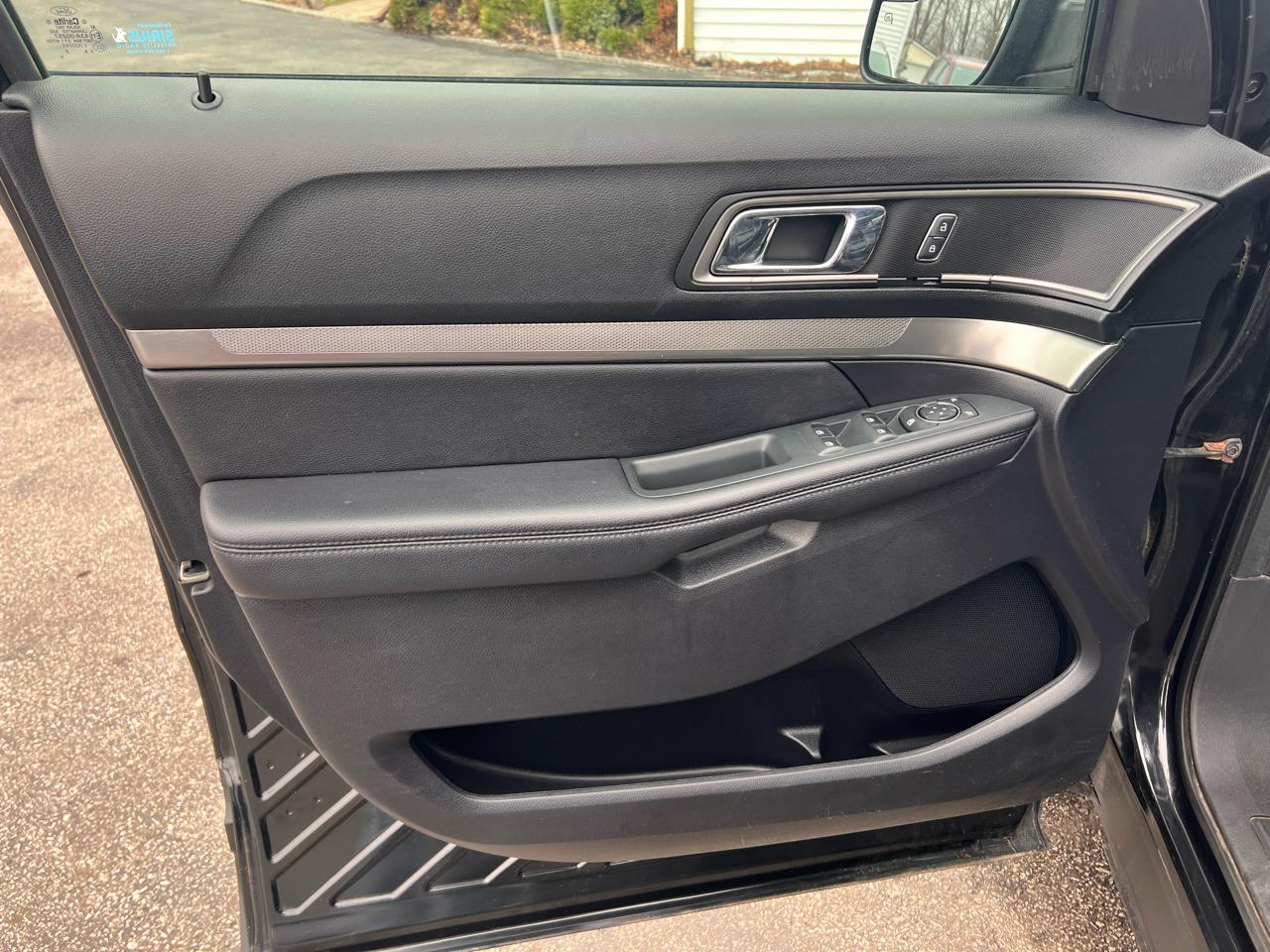 Ford Explorer 4WD 4dr XLT 2014