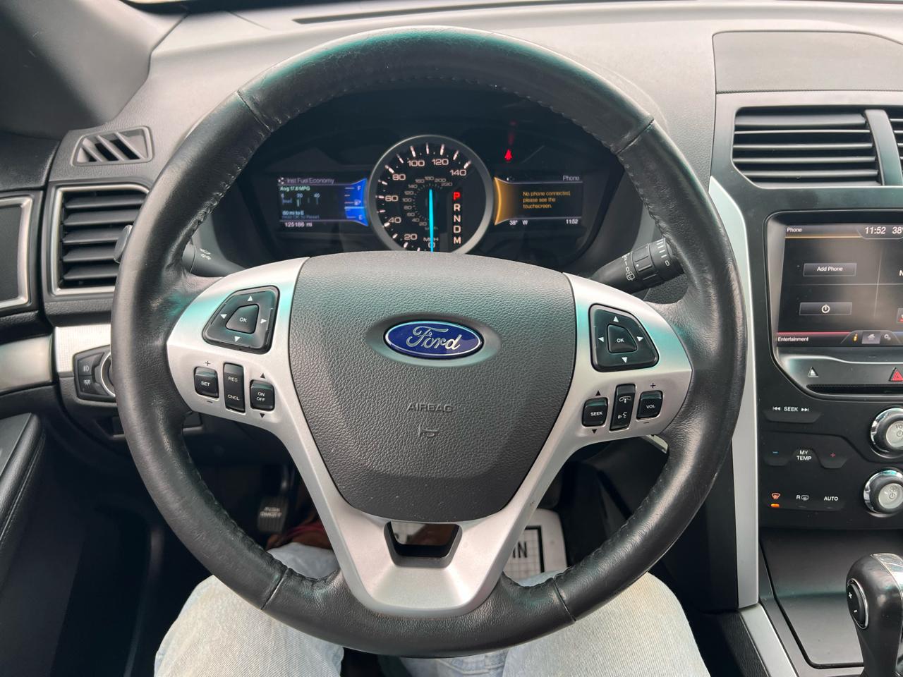 Ford Explorer 4WD 4dr XLT 2014