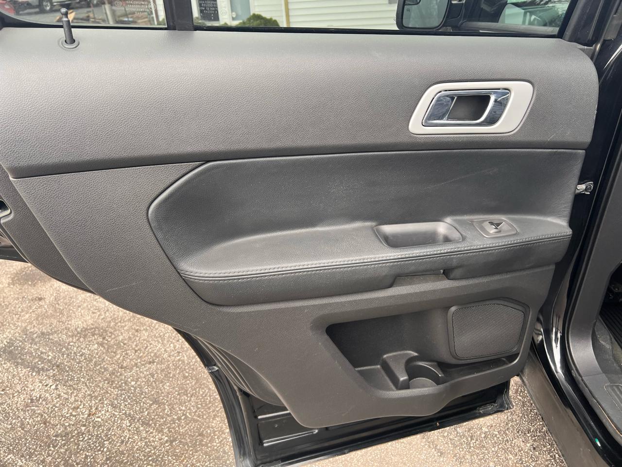 Ford Explorer 4WD 4dr XLT 2014