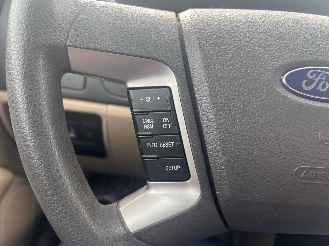 Ford Fusion 4dr Sdn SE FWD 2012