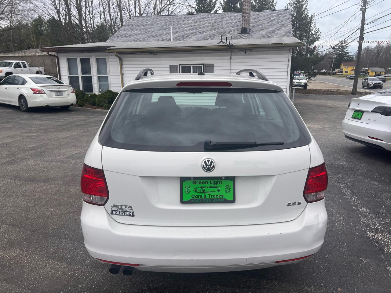 Volkswagen Jetta SportWagen 4dr Auto SE w/Sunroof PZEV 2013