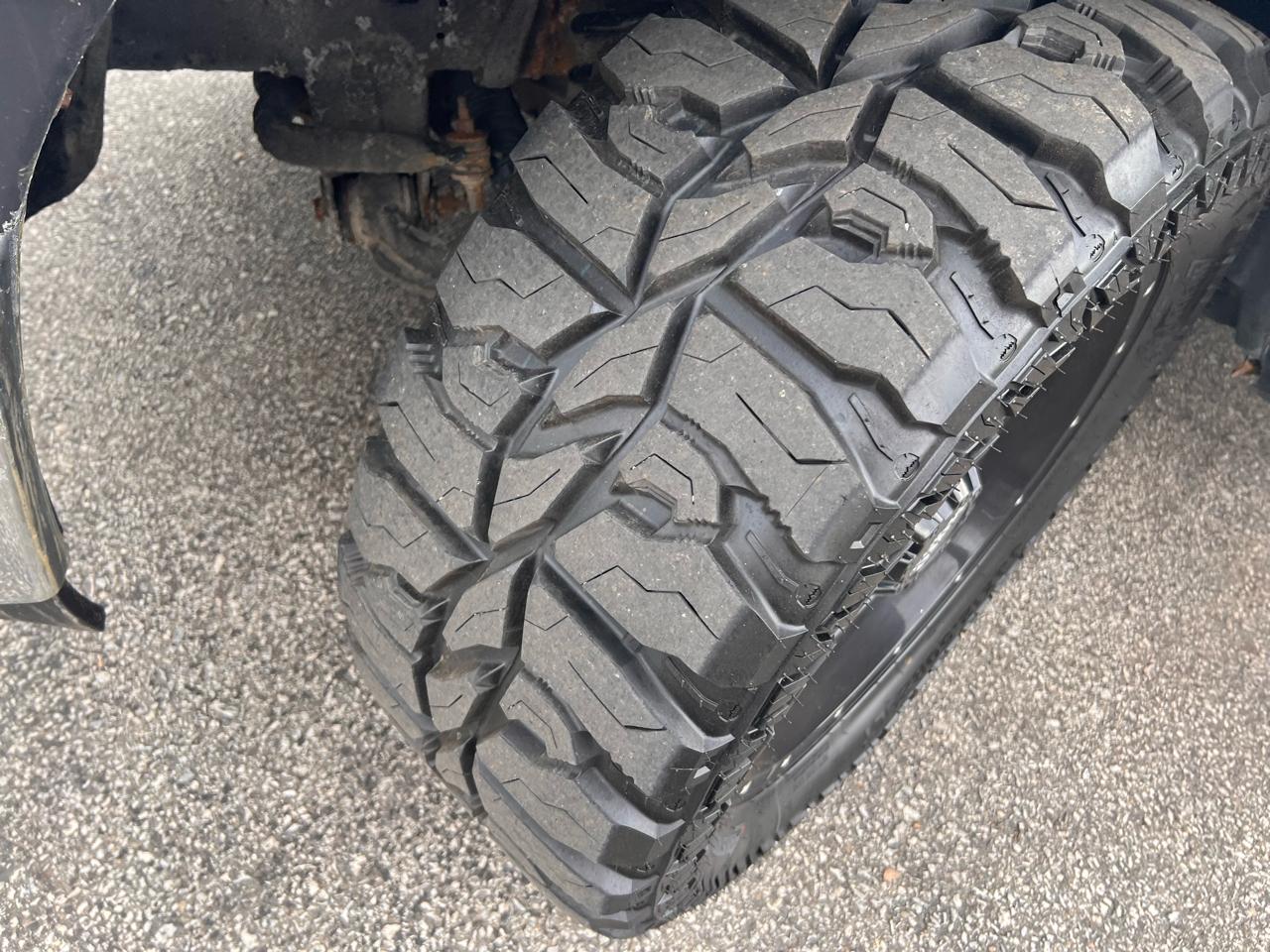 RAM 1500 4WD Crew Cab 140.5" SLT 2015