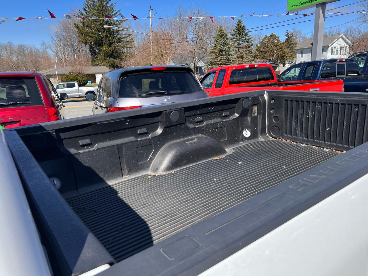 Chevrolet Silverado 1500 4WD Reg Cab 133.0" Work Truck 2017