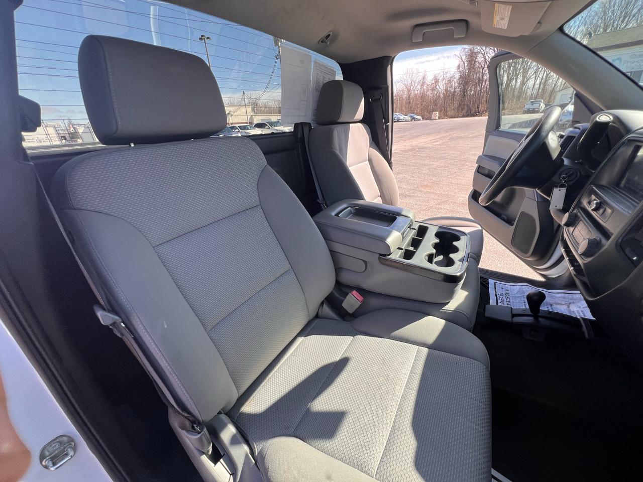 Chevrolet Silverado 1500 4WD Reg Cab 133.0" Work Truck 2017