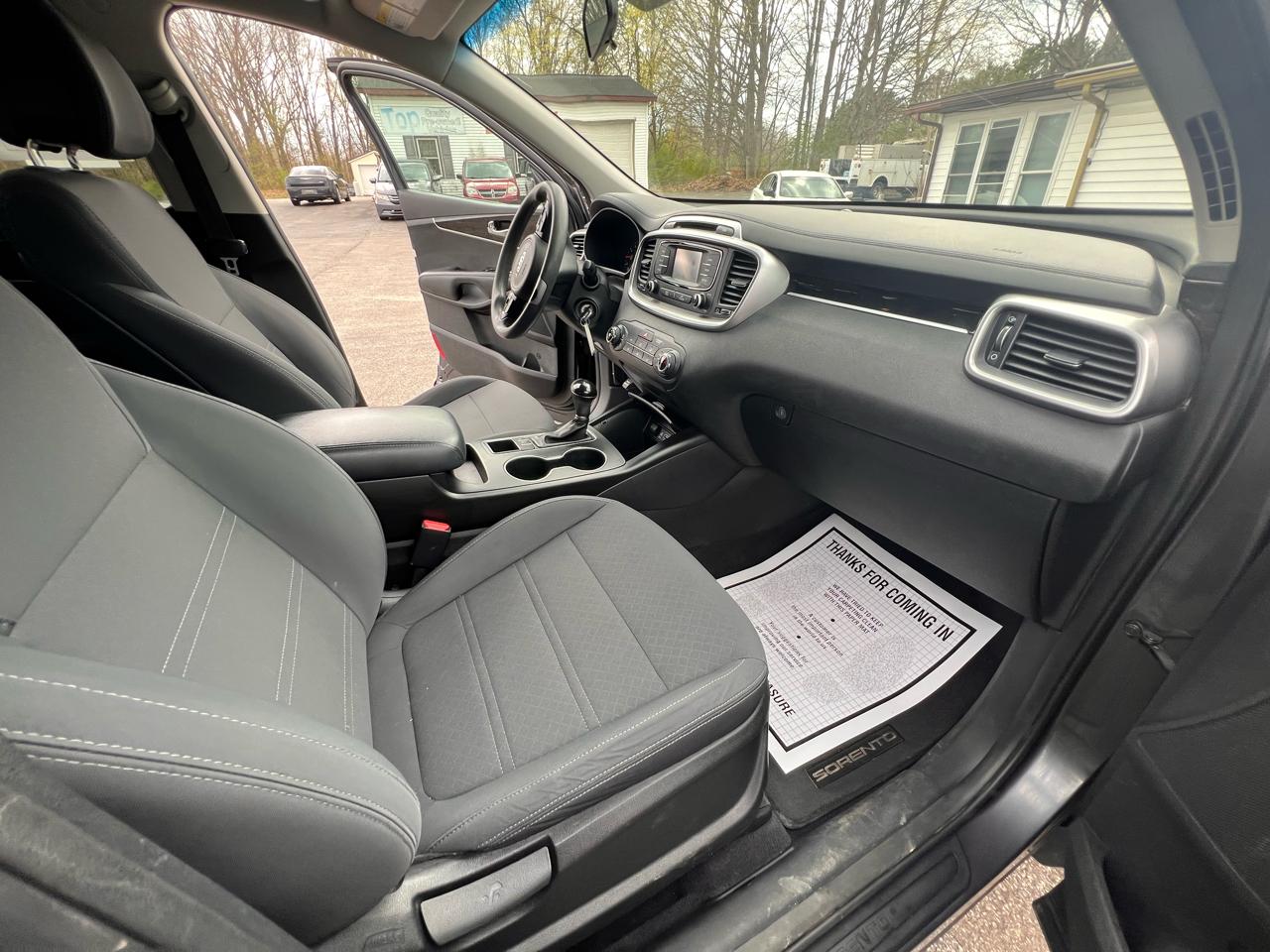 Kia Sorento AWD 4dr 2.4L LX 2016