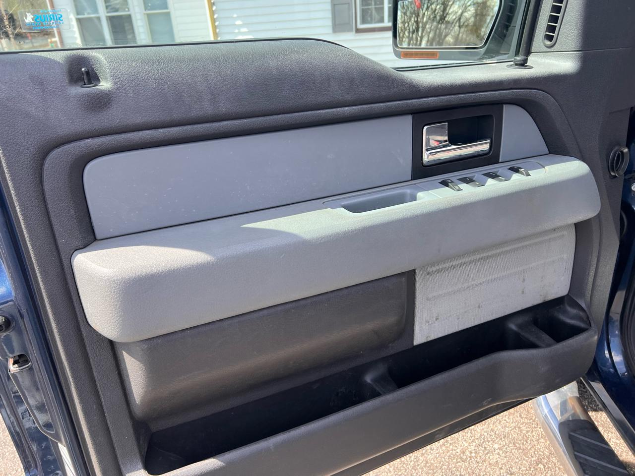 Ford F-150 4WD SuperCrew 145" King Ranch 2013