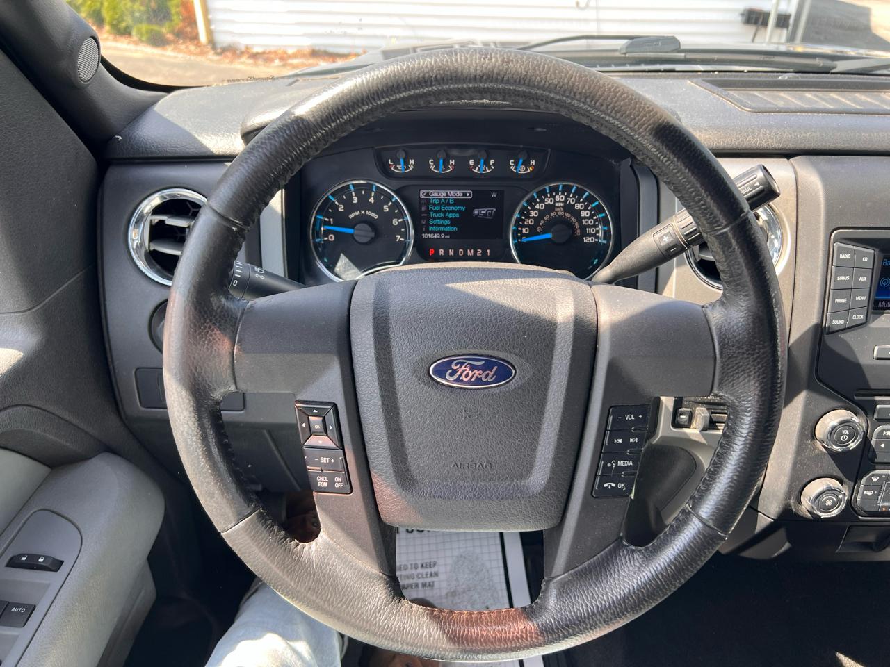 Ford F-150 4WD SuperCrew 145" King Ranch 2013