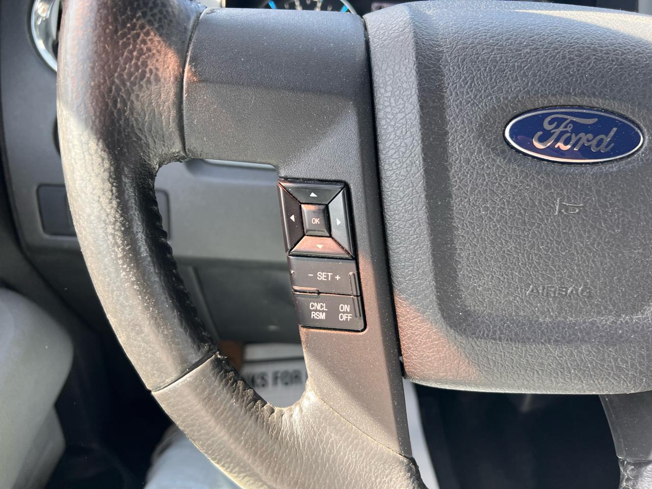 Ford F-150 4WD SuperCrew 145" King Ranch 2013