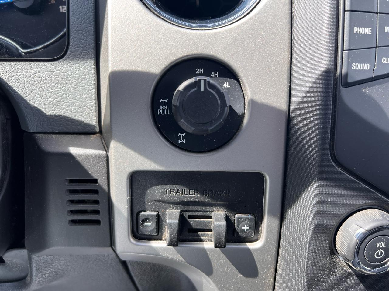 Ford F-150 4WD SuperCrew 145" King Ranch 2013