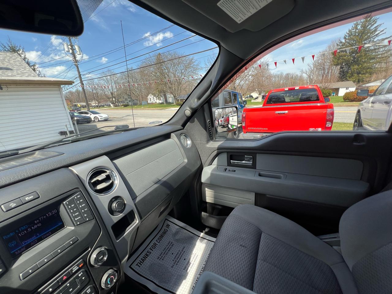 Ford F-150 4WD SuperCrew 145" King Ranch 2013