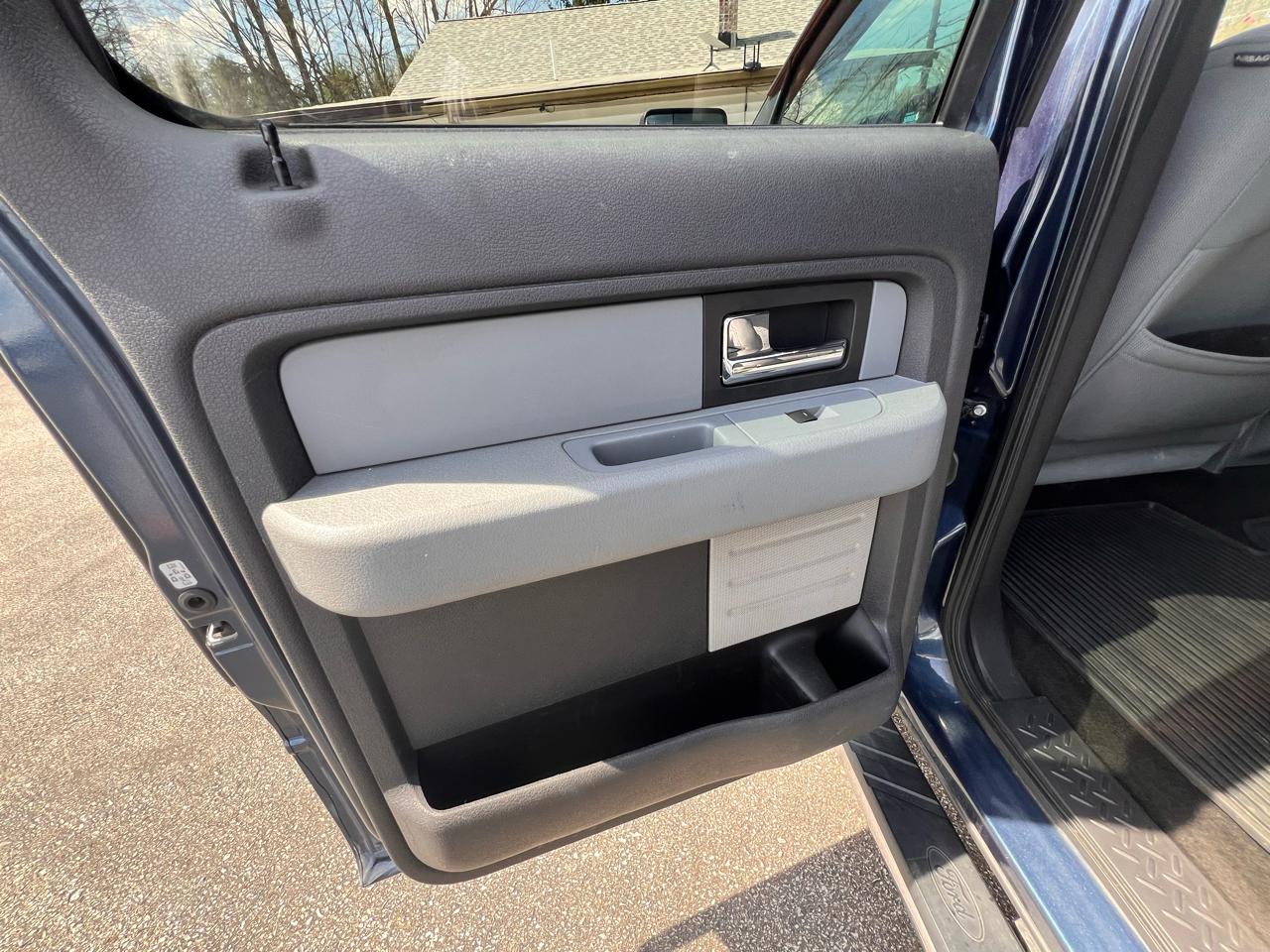 Ford F-150 4WD SuperCrew 145" King Ranch 2013