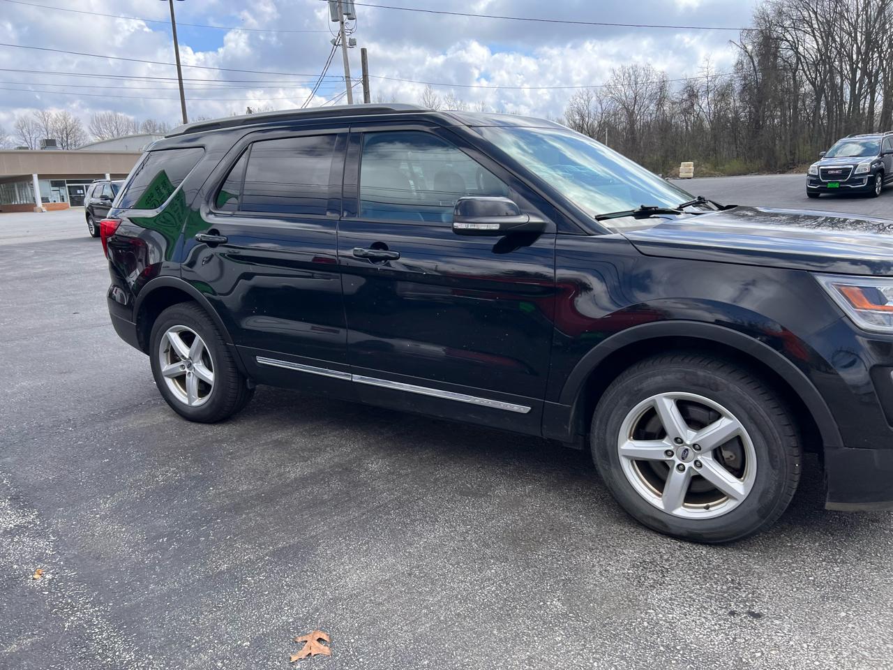 Ford Explorer 4WD 4dr XLT 2016