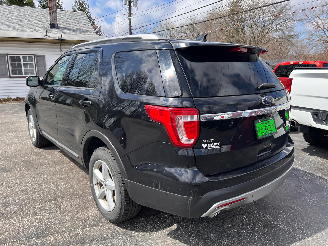 Ford Explorer 4WD 4dr XLT 2016