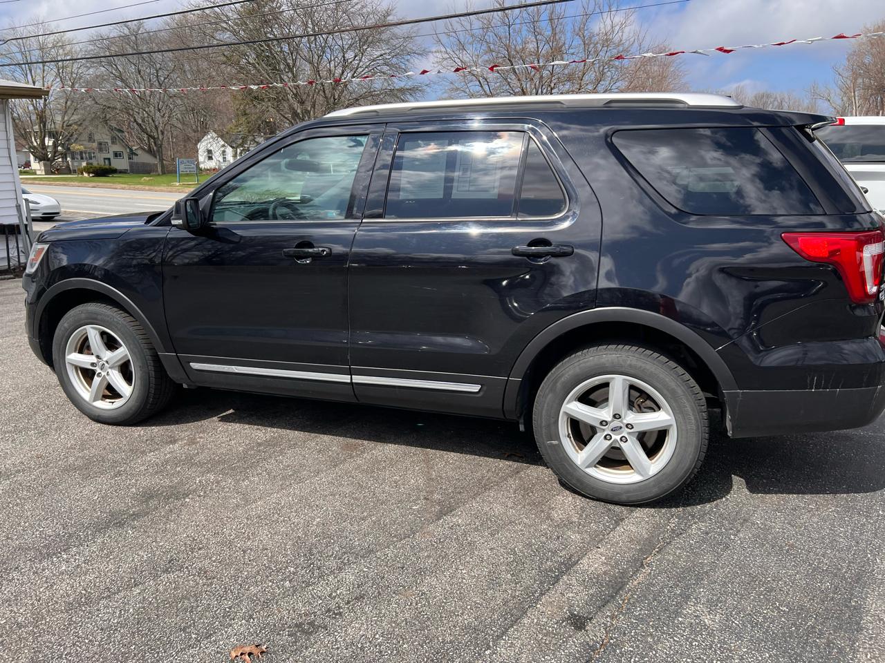 Ford Explorer 4WD 4dr XLT 2016
