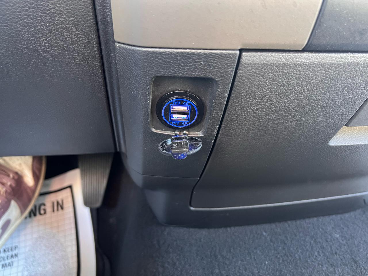 RAM 1500 4WD Quad Cab 140.5" Express 2012