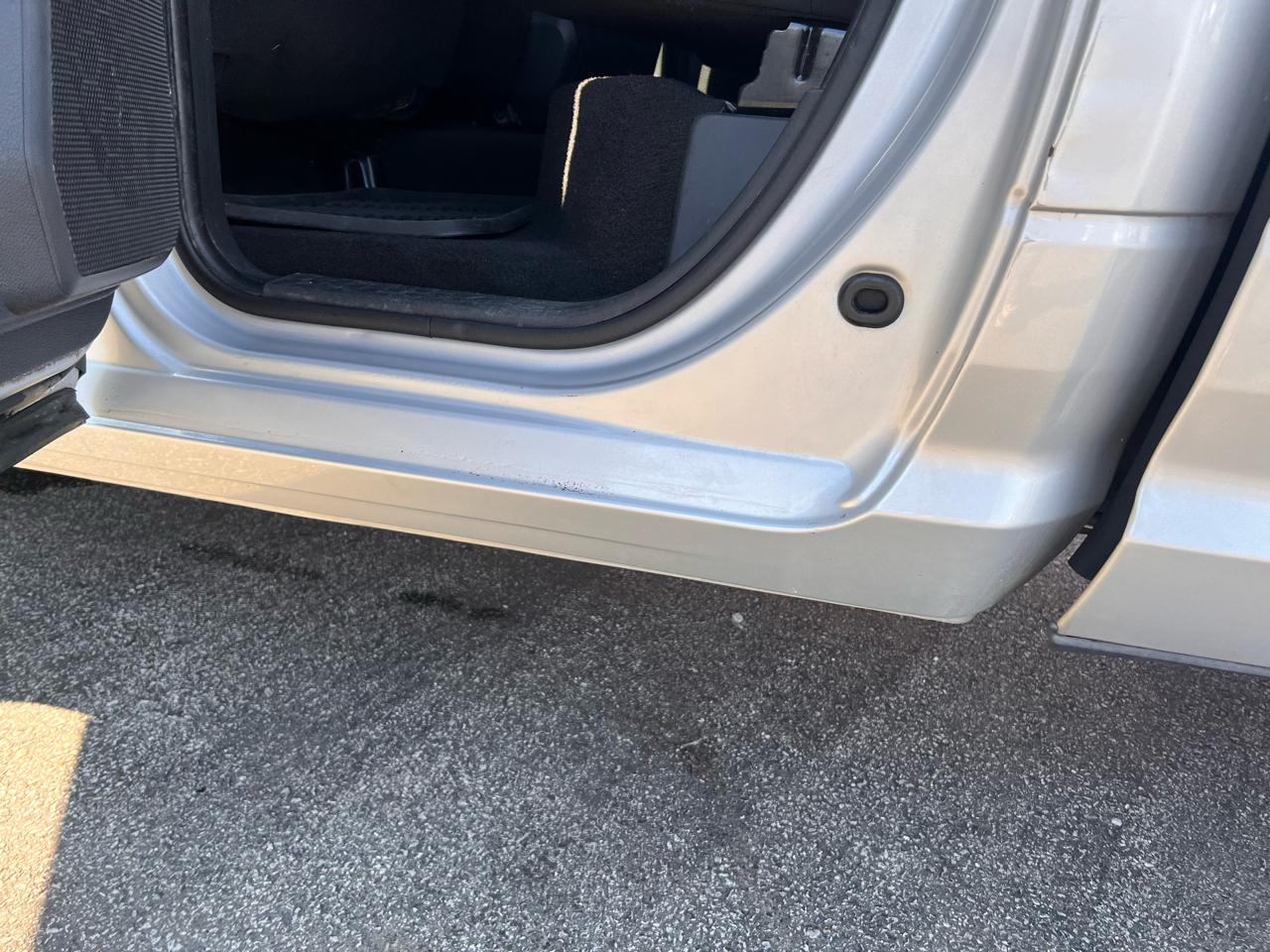 RAM 1500 4WD Quad Cab 140.5" Express 2012