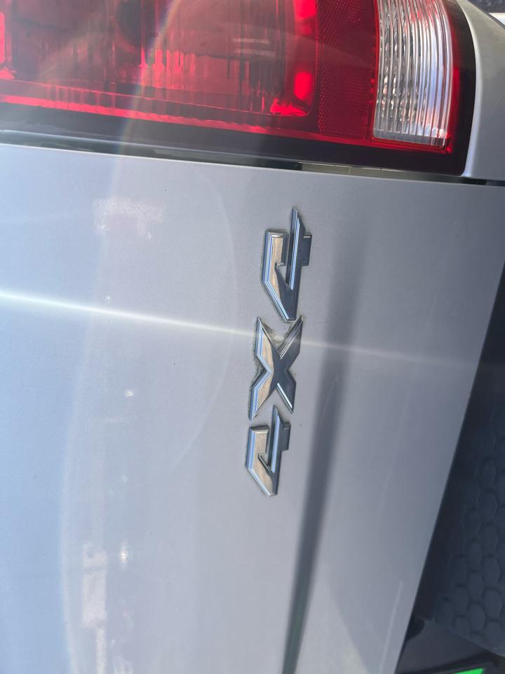 RAM 1500 4WD Quad Cab 140.5" Express 2012