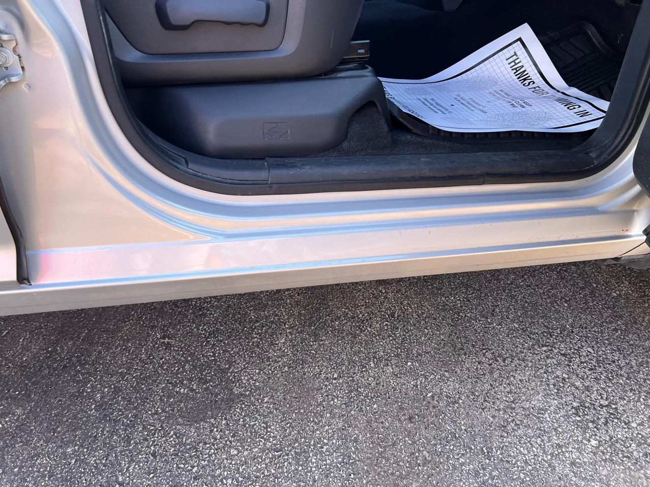 RAM 1500 4WD Quad Cab 140.5" Express 2012