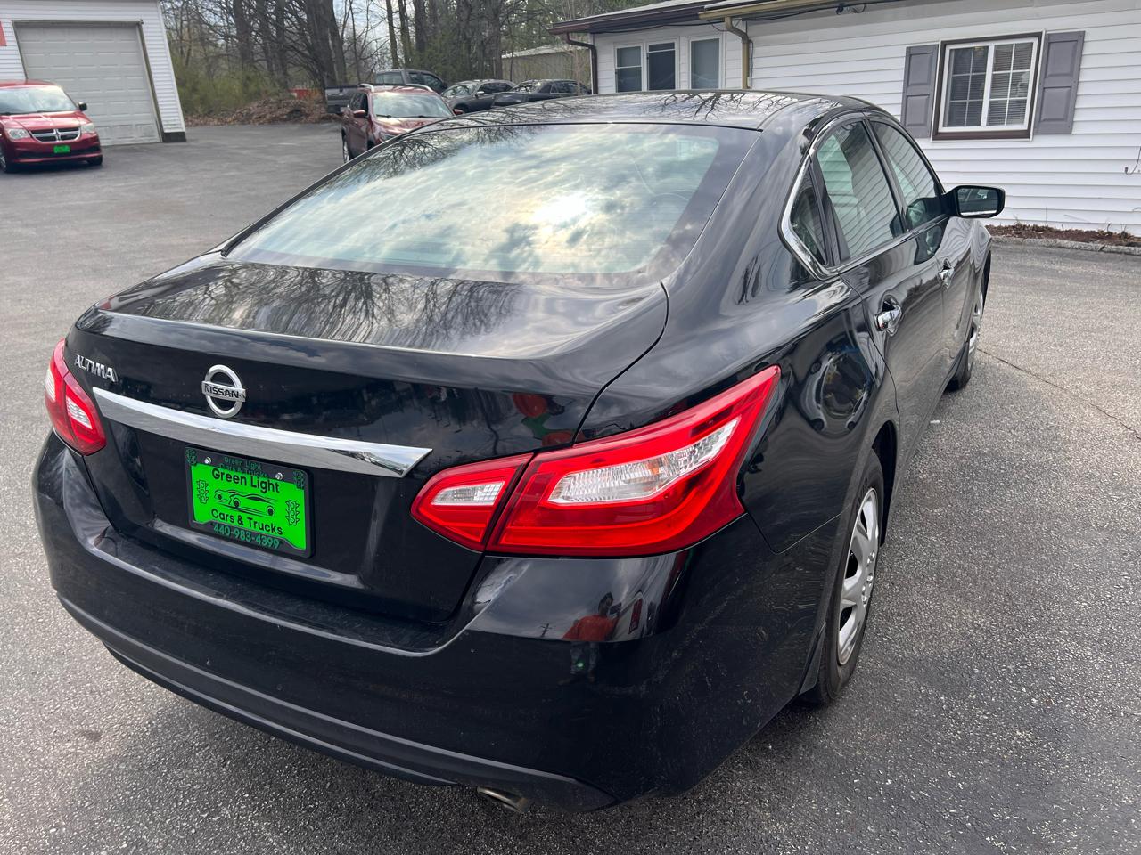 Nissan Altima 2.5 S Sedan 2017