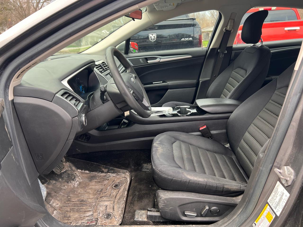 Ford Fusion 4dr Sdn SE FWD 2014