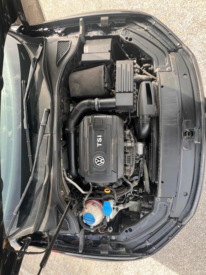 Volkswagen Passat R-Line w/Comfort Pkg Auto 2017