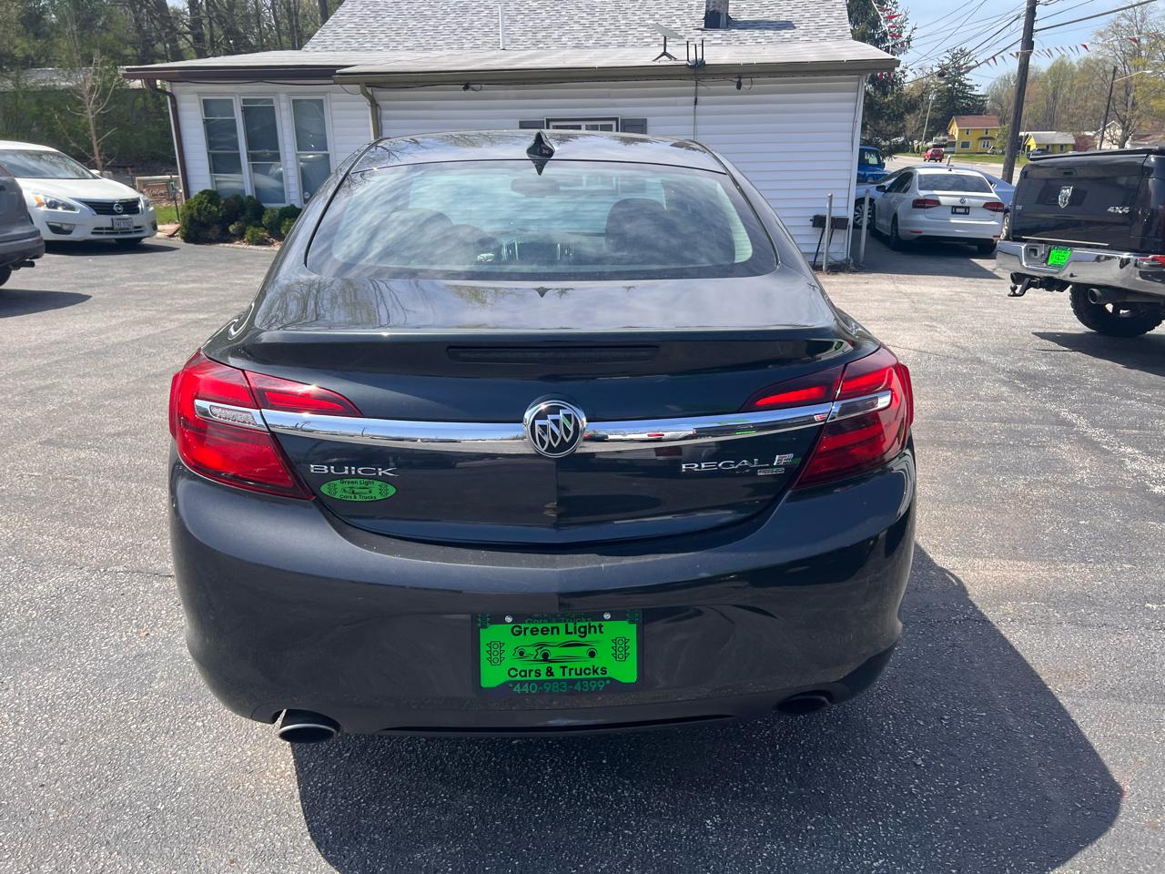 Buick Regal 4dr Sdn Premium II AWD 2016