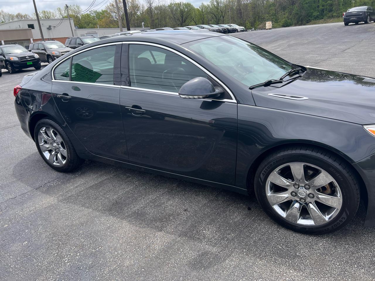 Buick Regal 4dr Sdn Premium II AWD 2016