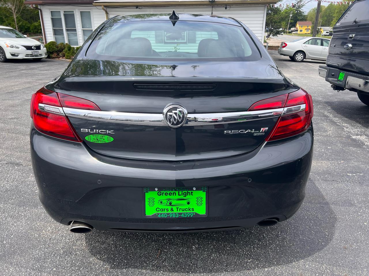 Buick Regal 4dr Sdn Premium II AWD 2016