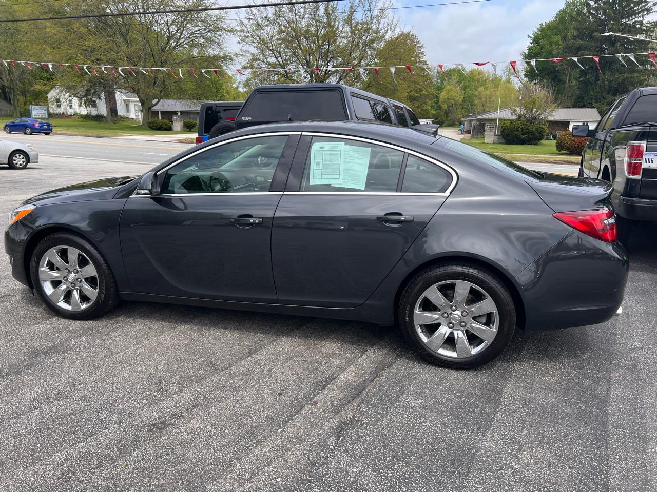 Buick Regal 4dr Sdn Premium II AWD 2016