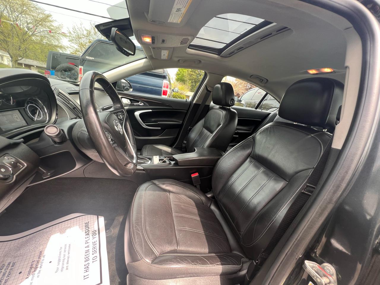 Buick Regal 4dr Sdn Premium II AWD 2016