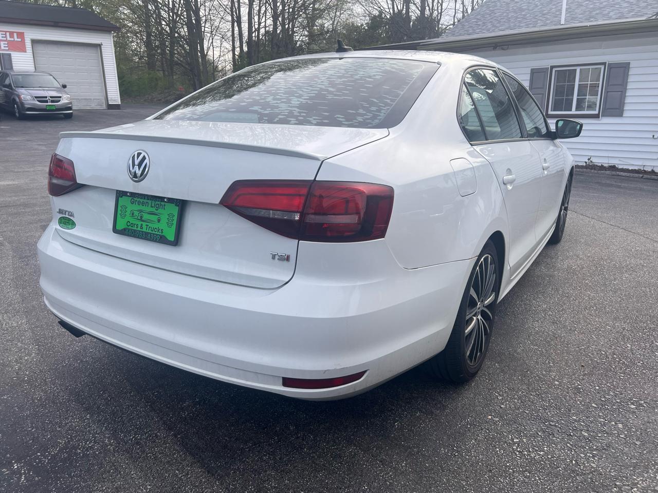 Volkswagen Jetta 1.8T Sport Auto 2017
