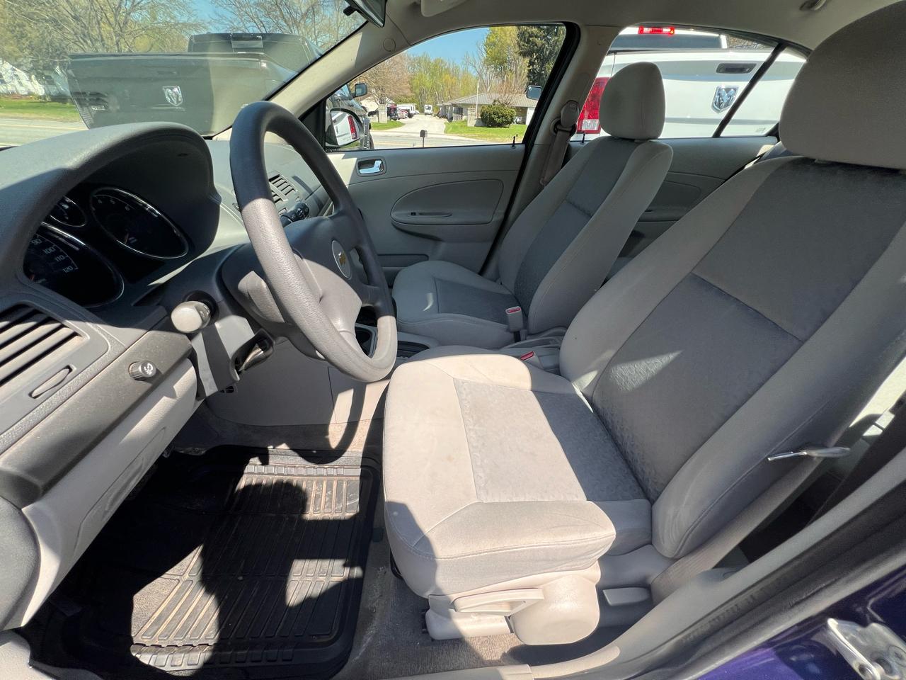 Chevrolet Cobalt 4dr Sdn LS 2006