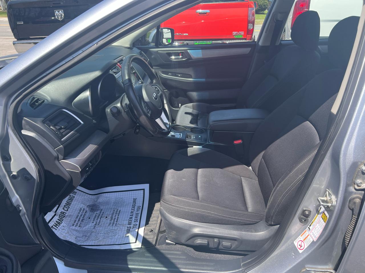 Subaru Legacy 4dr Sdn 2.5i Premium 2015