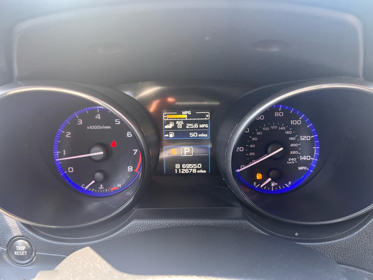 Subaru Legacy 4dr Sdn 2.5i Premium 2015