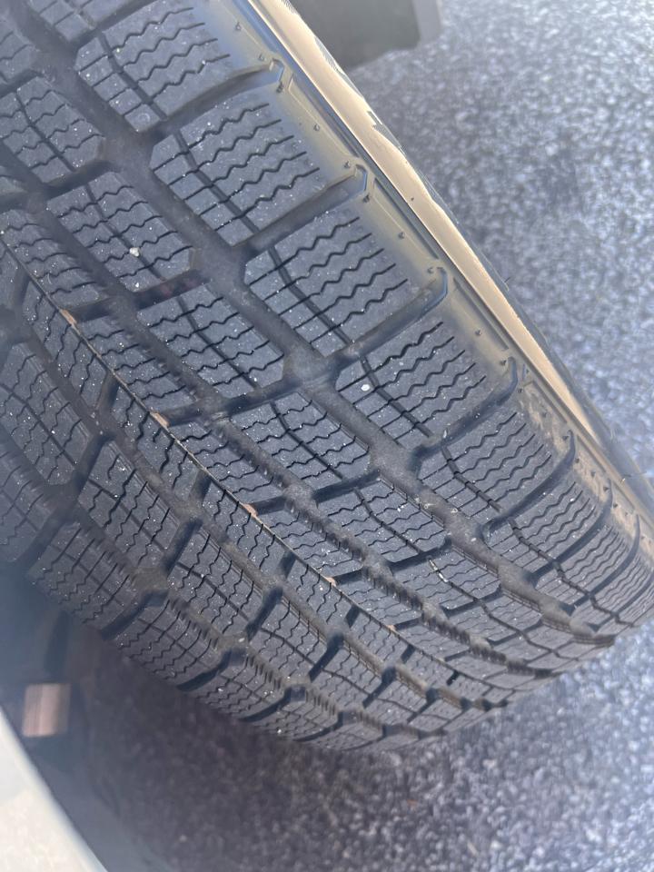 Subaru Legacy 4dr Sdn 2.5i Premium 2015