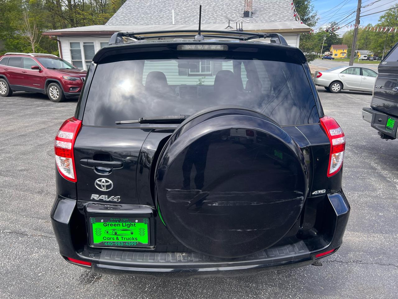 Toyota RAV4 4WD 4dr 4-cyl 4-Spd AT (Natl) 2011