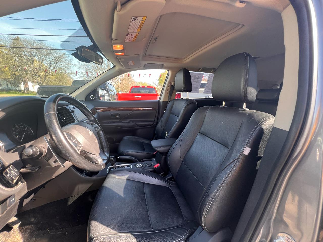 Mitsubishi Outlander 4WD 4dr GT 2014