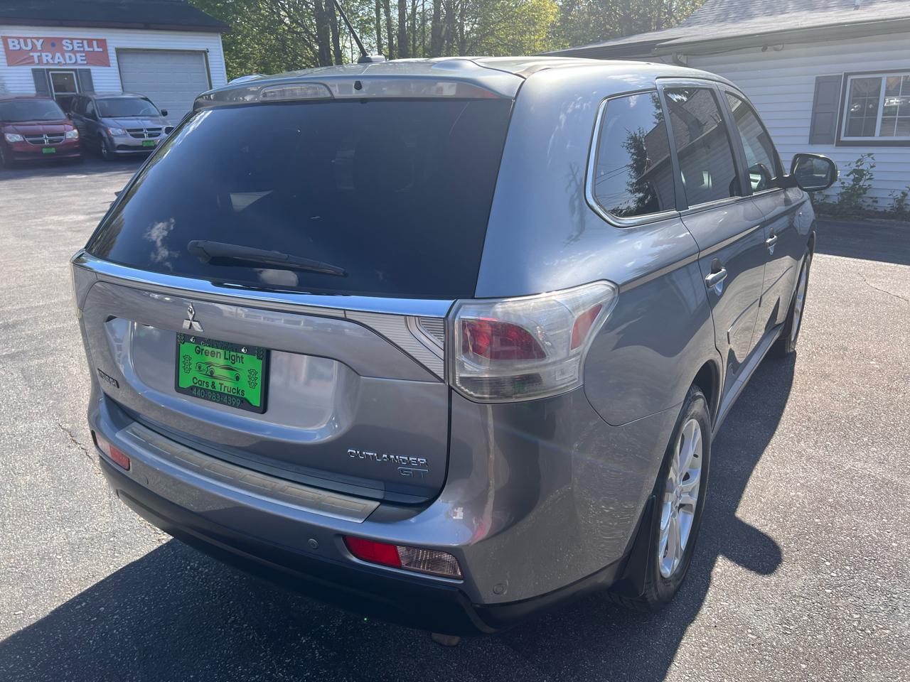 Mitsubishi Outlander 4WD 4dr GT 2014